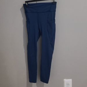 Lululemon legging with pockets